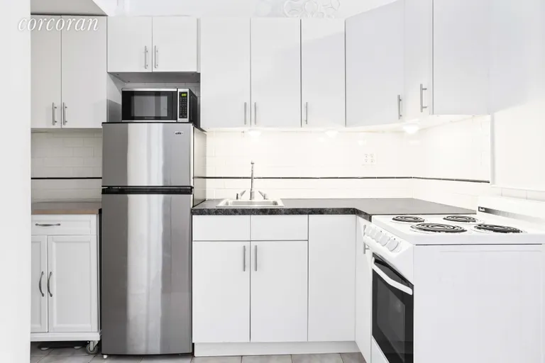 New York City Real Estate | View 140 West 69th Street, 103B | Kitchen | View 2