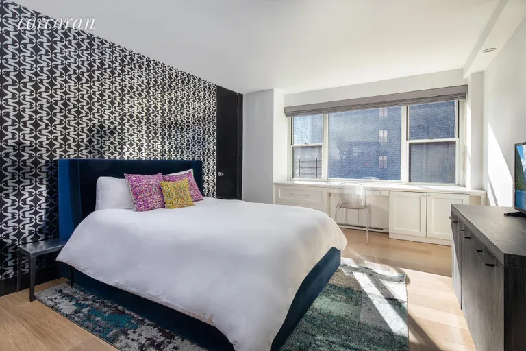 New York City Real Estate | View 340 East 64th Street, 8L | room 5 | View 6