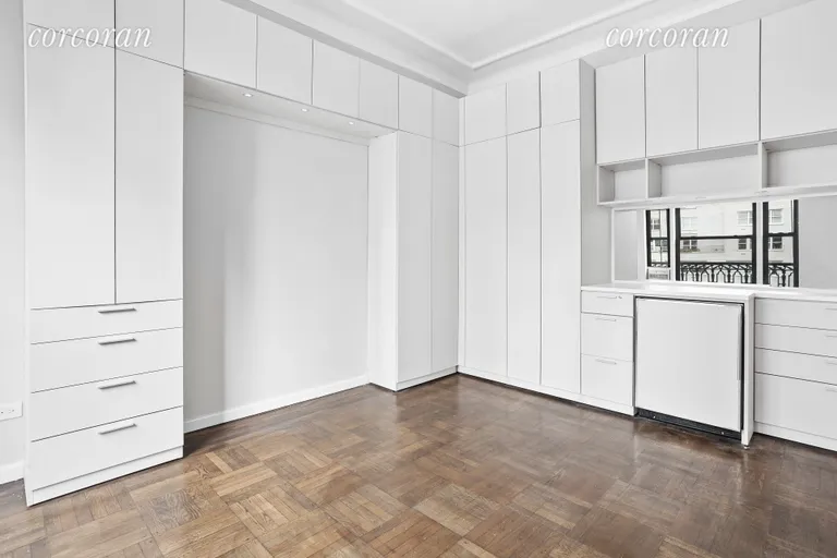 New York City Real Estate | View 140 West 69th Street, 124-A | room 2 | View 3