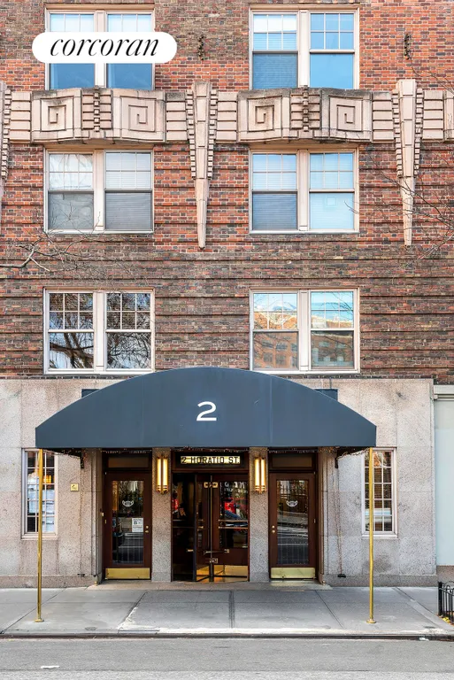 New York City Real Estate | View 2 Horatio Street, 15R | 2 Horatio Street Entrance | View 6