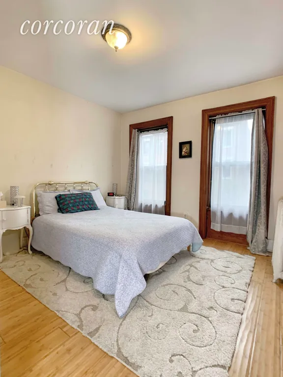 New York City Real Estate | View 174 West 89th Street, 2D | room 5 | View 6