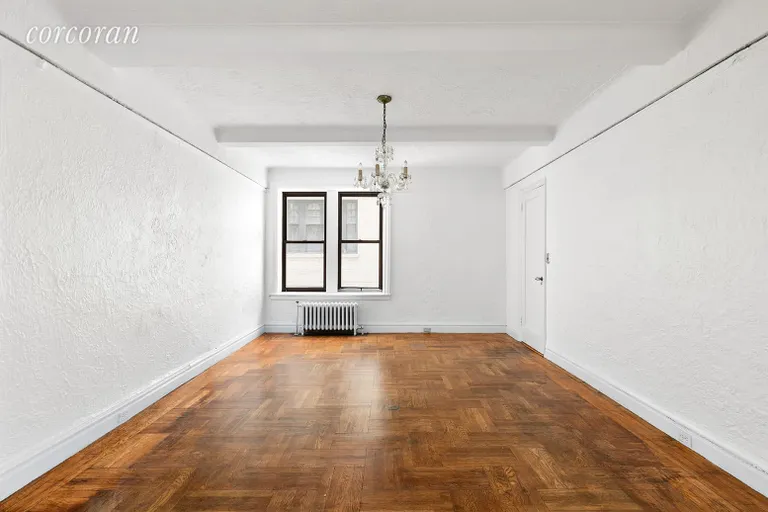 New York City Real Estate | View 40 West 77th Street, 5E | Formal Dining Room | View 7