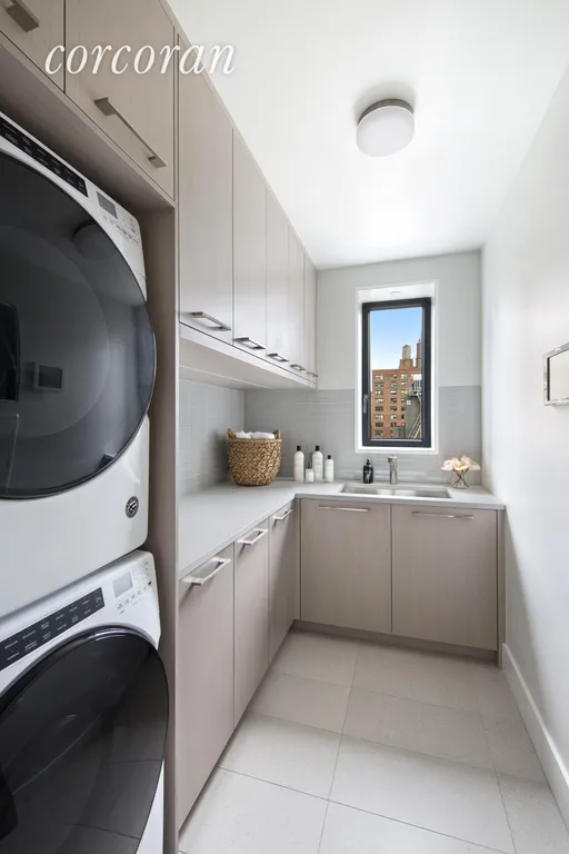 New York City Real Estate | View 124 West 16th Street, 10W | room 14 | View 15