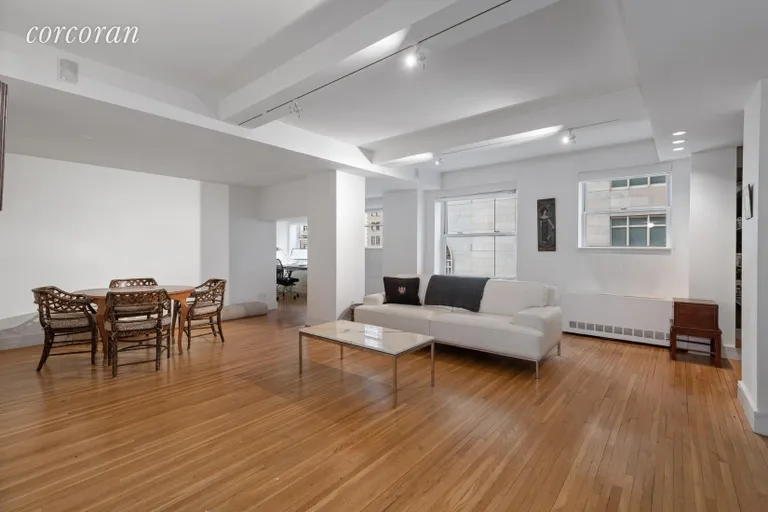 New York City Real Estate | View 40 East 61st Street, 11A | 1 Bed, 1 Bath | View 1