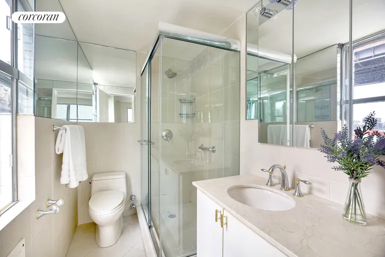 New York City Real Estate | View 35 Sutton Place, 4C | Second Bathroom | View 4