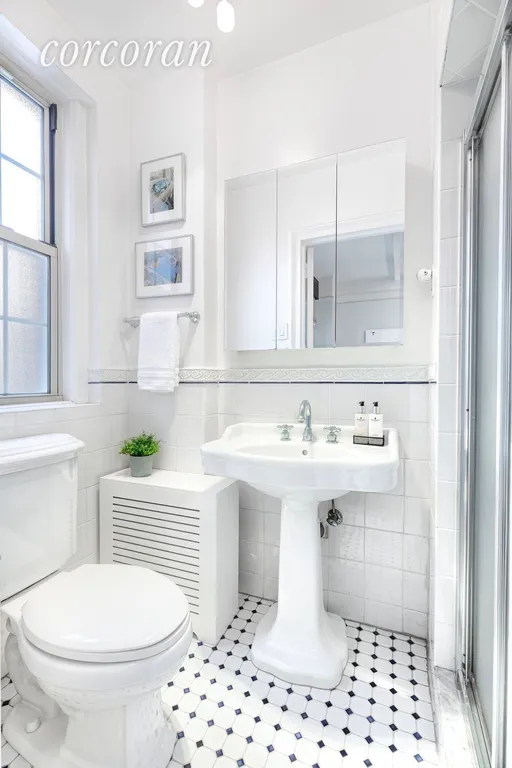 New York City Real Estate | View 639 West End Avenue, 12AB | 4th Bathroom | View 19