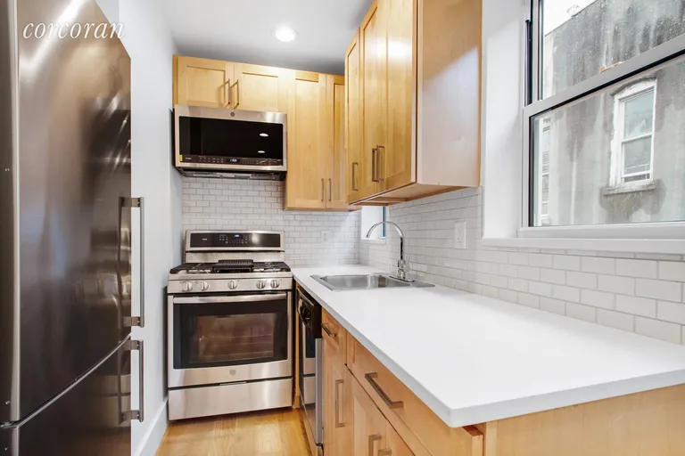 New York City Real Estate | View 3161 Broadway, 6C | 2 Beds, 1 Bath | View 1