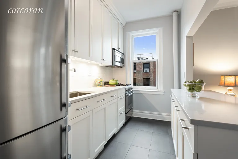 New York City Real Estate | View 128 Willow Street, 3E | 1 Bed, 1 Bath | View 1