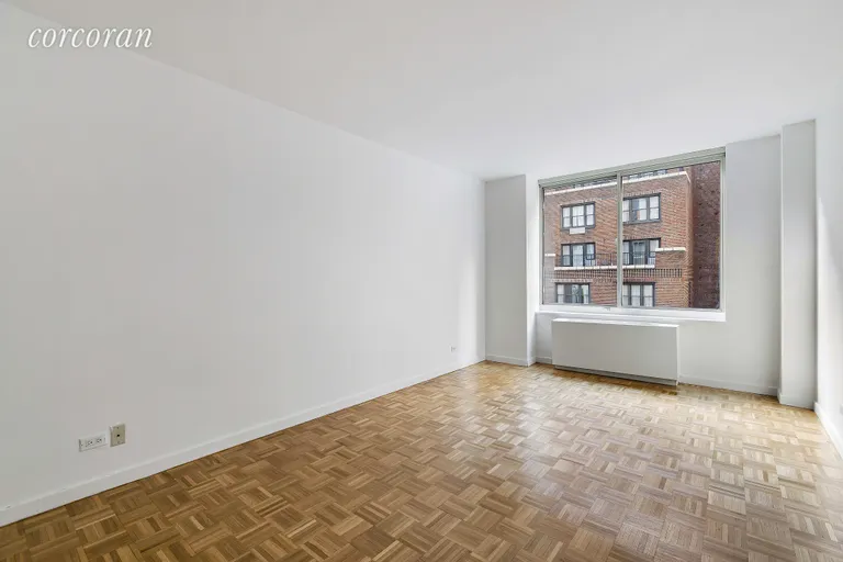 New York City Real Estate | View 145 East 48th Street, 9C | room 5 | View 6