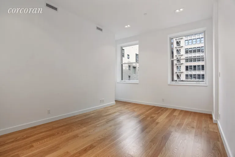 New York City Real Estate | View 7 East 19th Street, 4th Floor | room 3 | View 4