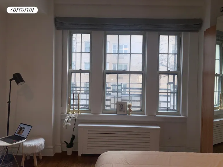 New York City Real Estate | View 25 Fifth Avenue, 2A | room 3 | View 4