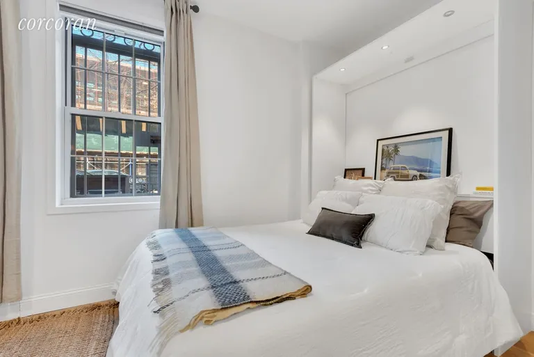 New York City Real Estate | View 27 Irving Place, 1A | room 2 | View 3