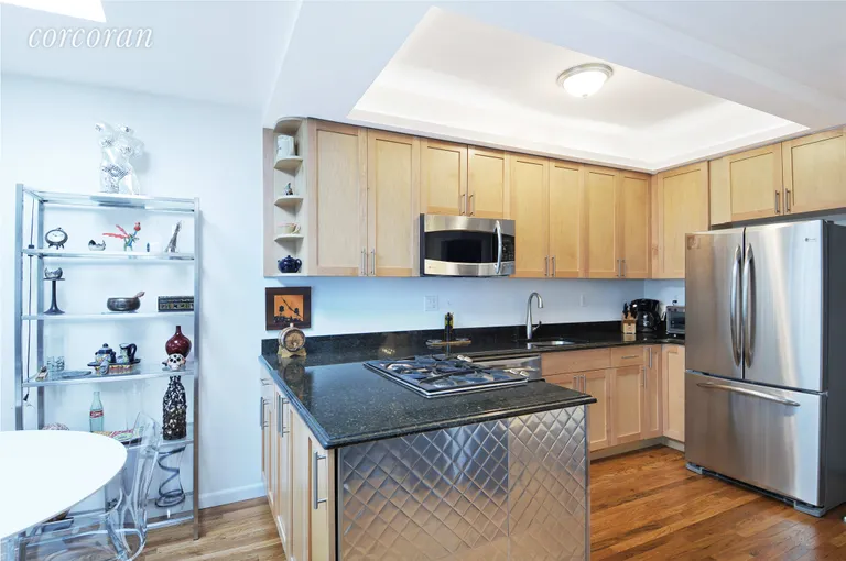 New York City Real Estate | View 240 East Houston Street, 5E | room 3 | View 4