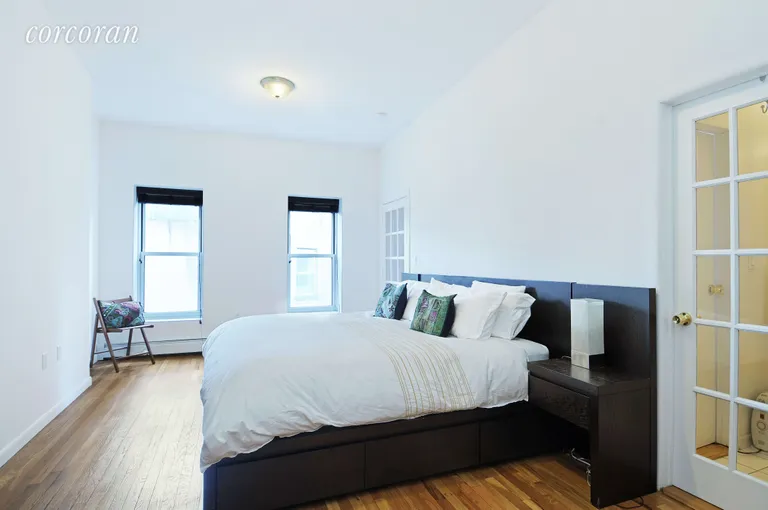 New York City Real Estate | View 240 East Houston Street, 5E | room 4 | View 5
