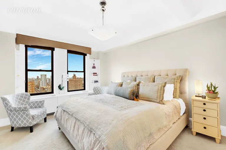 New York City Real Estate | View 1230 Park Avenue, 14E | room 4 | View 5