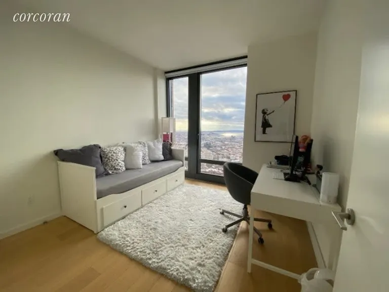 New York City Real Estate | View 250 Ashland Place, PH2-E | room 6 | View 7