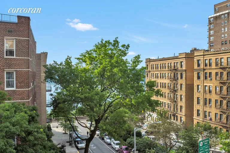 New York City Real Estate | View 870 West 181st Street, 47 | room 3 | View 4