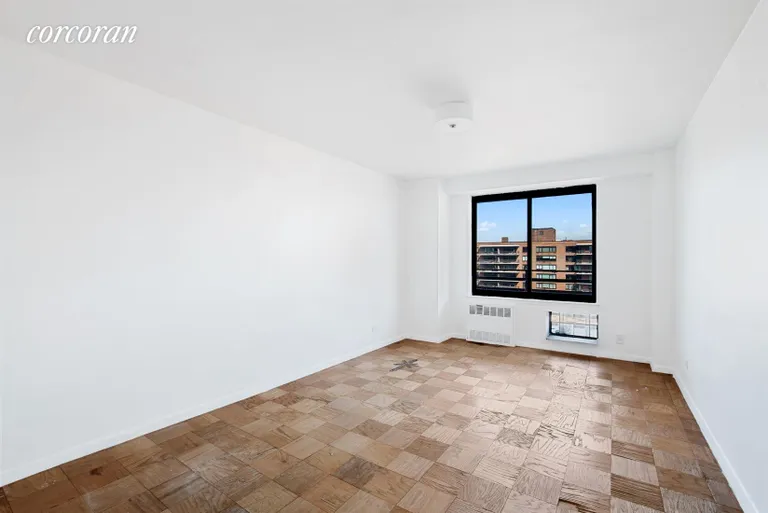 New York City Real Estate | View 382 Central Park West, 18K | Bedroom | View 10