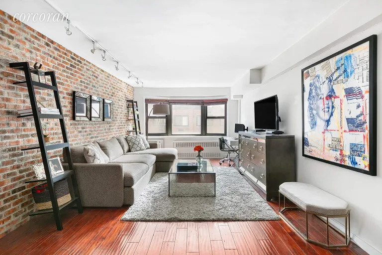 New York City Real Estate | View 335 East 51st Street, 10D | 1 Bed, 1 Bath | View 1
