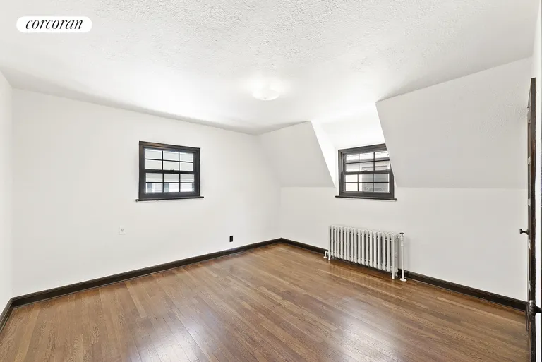 New York City Real Estate | View 38-12 213th Street, 8 | room 4 | View 5