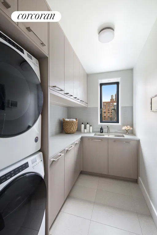 New York City Real Estate | View 124 West 16th Street, 8W | room 11 | View 12