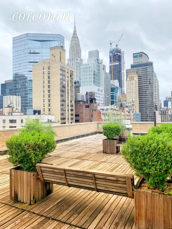 New York City Real Estate | View 301 East 45th Street, 5C | 1 Bed, 1 Bath | View 1