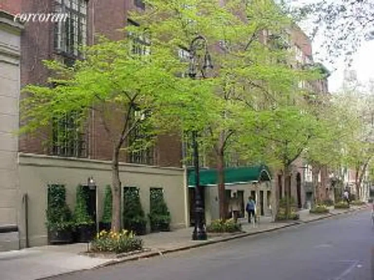 New York City Real Estate | View 166 East 78th Street, 1A | room 2 | View 3