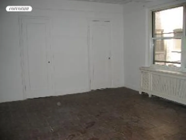 New York City Real Estate | View 70 REMSEN STREET, 1J | room 2 | View 3