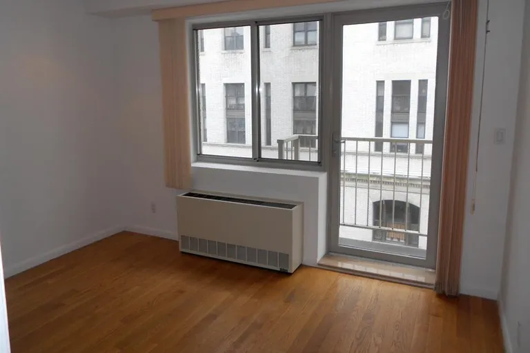 New York City Real Estate | View 159 Bleecker Street, 4A | room 2 | View 3