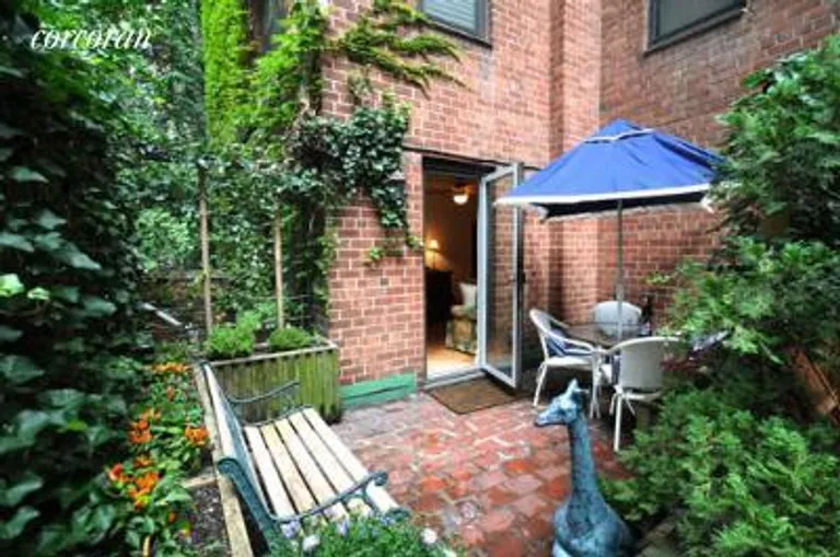 New York City Real Estate | View 20 Sutton Place South, 2D | room 4 | View 5