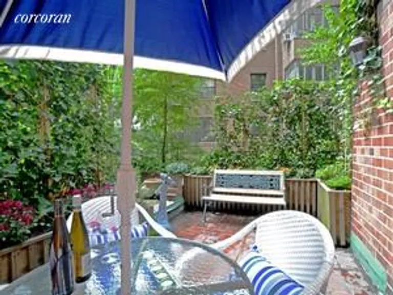 New York City Real Estate | View 20 Sutton Place South, 2D | room 21 | View 22