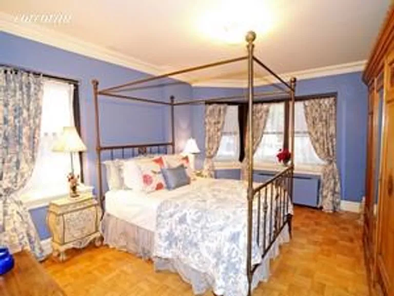 New York City Real Estate | View 20 Sutton Place South, 2D | room 23 | View 24