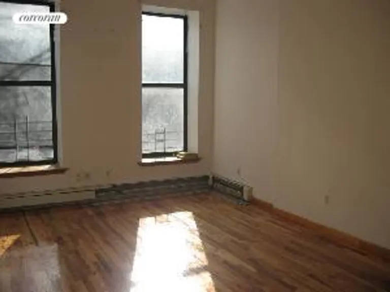 New York City Real Estate | View 435 Greene Avenue, 1 | 3 Beds, 2 Baths | View 1