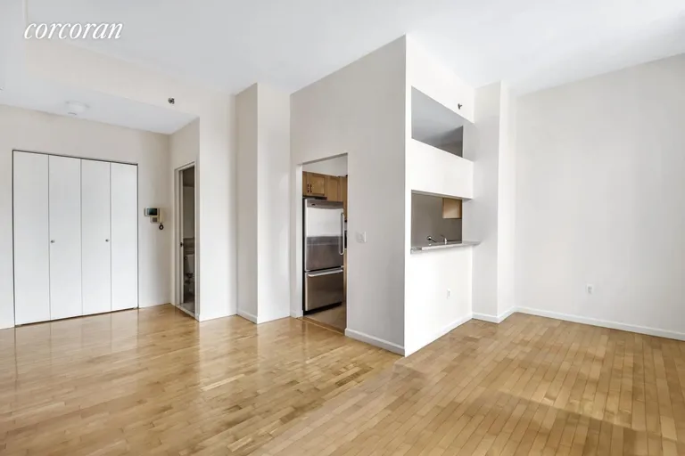 New York City Real Estate | View 250 East 30th Street, 10H | room 2 | View 3