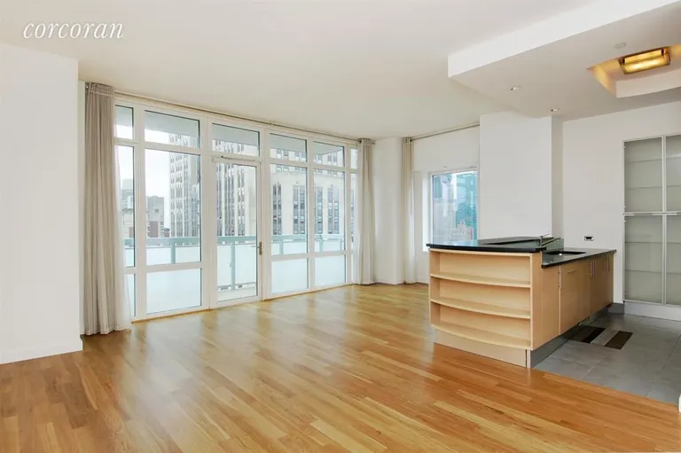 New York City Real Estate | View 325 Fifth Avenue, 35B | 2 Beds, 2 Baths | View 1