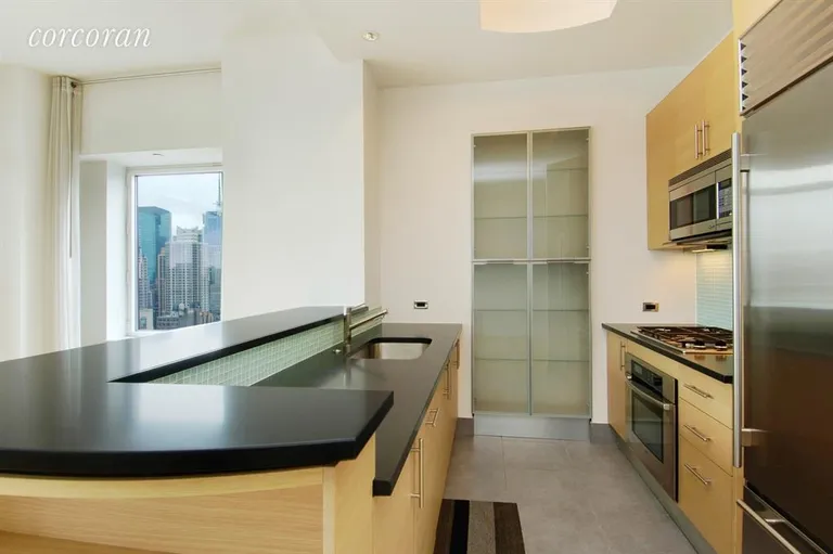 New York City Real Estate | View 325 Fifth Avenue, 35B | Kitchen | View 2