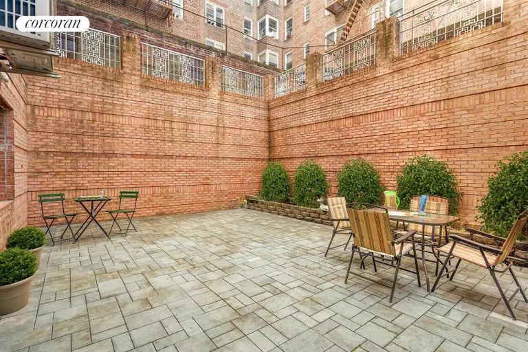 New York City Real Estate | View 215 Parkville Avenue, GARDEN | room 7 | View 8