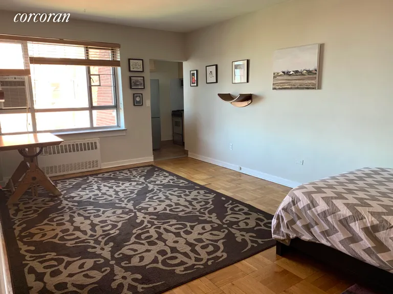 New York City Real Estate | View 130 8th Avenue, 7J | Living Area | View 2