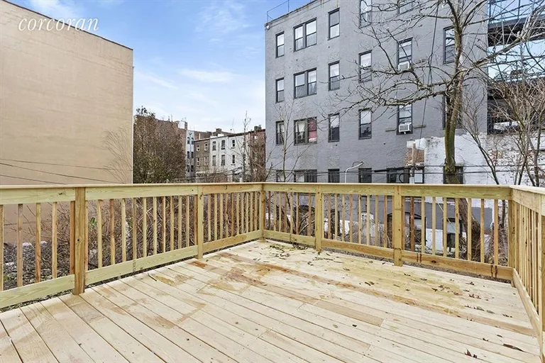 New York City Real Estate | View 196 Putnam Avenue, 1 | room 3 | View 4
