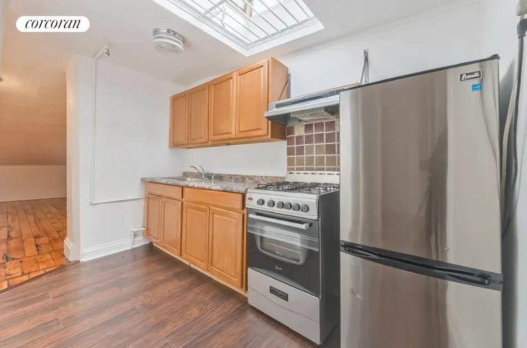 New York City Real Estate | View 28 South Portland Ave, 4 | room 1 | View 2
