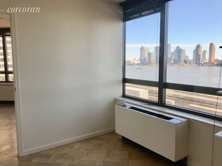 New York City Real Estate | View 630 First Avenue, 8C | room 12 | View 13