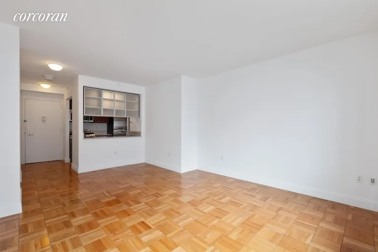 New York City Real Estate | View 215-217 East 96th Street, 28E | room 4 | View 5