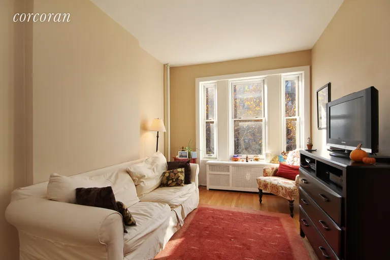 New York City Real Estate | View 909 Union Street, 3 | room 1 | View 2