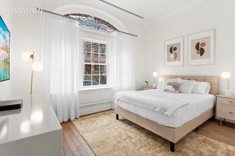 New York City Real Estate | View 320 East 82nd Street, 1 | room 5 | View 6
