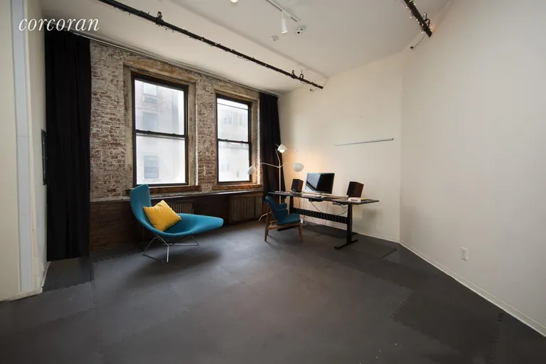 New York City Real Estate | View 119 North 11th Street, 2C | room 5 | View 6