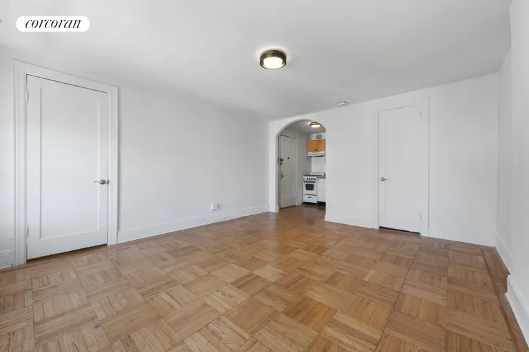 New York City Real Estate | View 55 Montgomery Place, 5R | room 3 | View 4