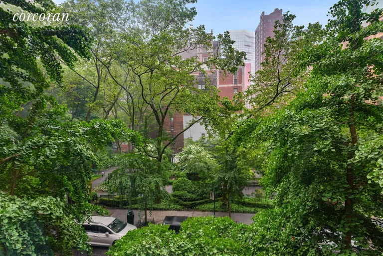 New York City Real Estate | View 45 Tudor City Place, 305 | room 3 | View 4