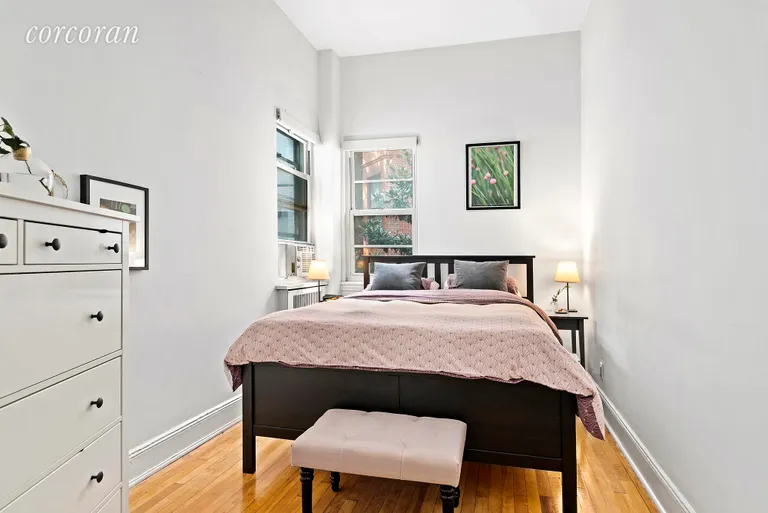 New York City Real Estate | View 42 East 73rd Street, 3B | room 4 | View 5