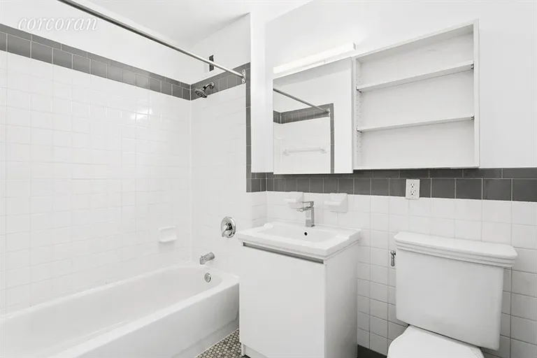 New York City Real Estate | View 275 Park Avenue, 2S | room 3 | View 4