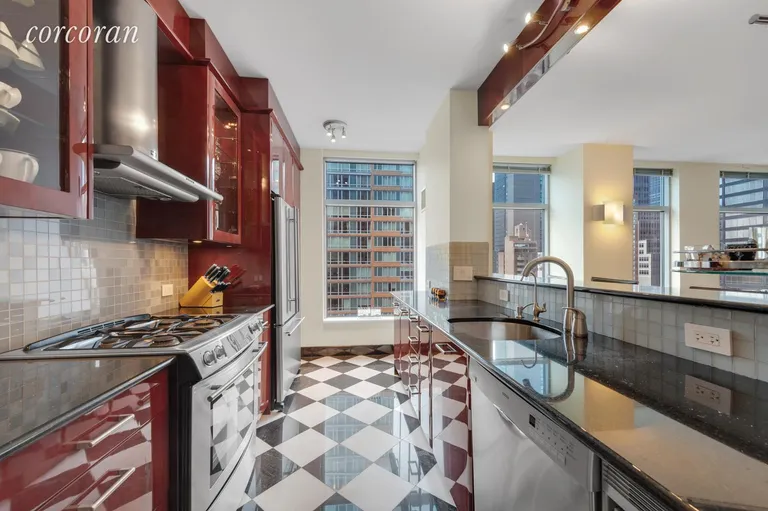 New York City Real Estate | View 250 East 54th Street, 11F | room 2 | View 3